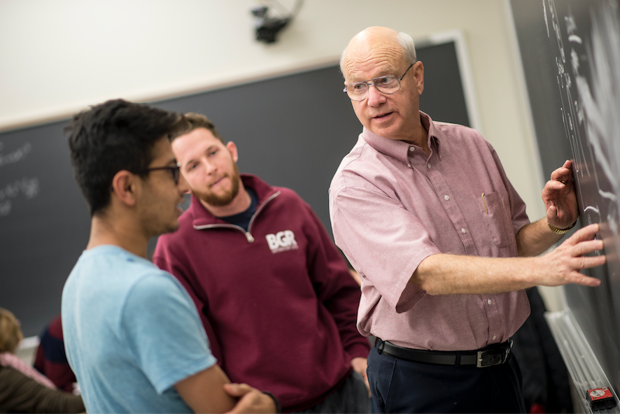 Babbs instrucing students