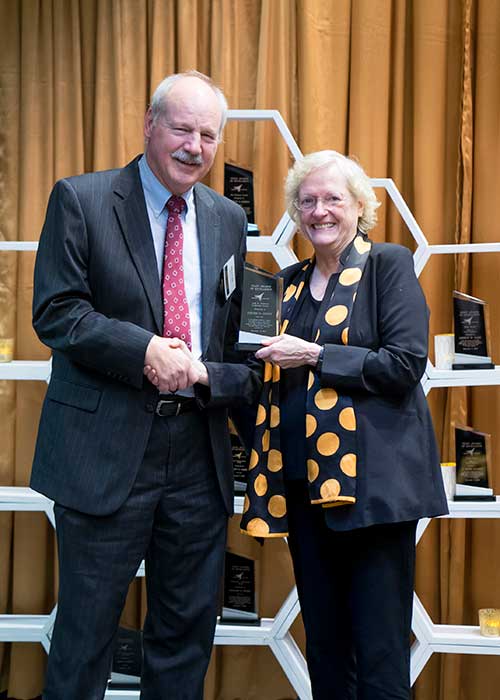 Leadership award winner Steve Duket (l) with Dean Jamieson (r)