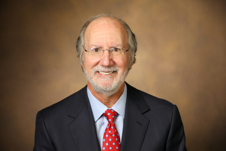 IE Alumnus Robert DIttus